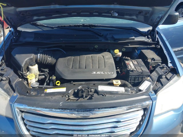 44818528 :رقم المزاد ، 2C4RC1CG6CR151268 vin ، 2012 Chrysler Town & Country Touring-l مزاد بيع