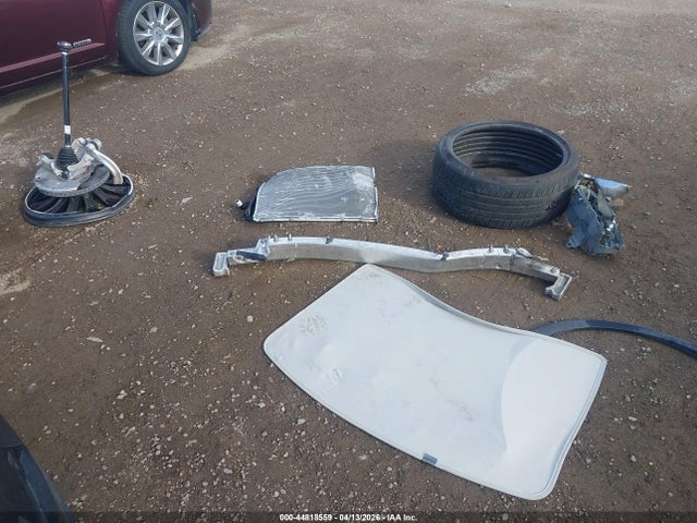 Продаж на аукціоні авто 2024 Tesla Model Y Performance Dual Motor All-wheel Drive, vin: 7SAYGDEF9RF053655, номер лоту: 44818559