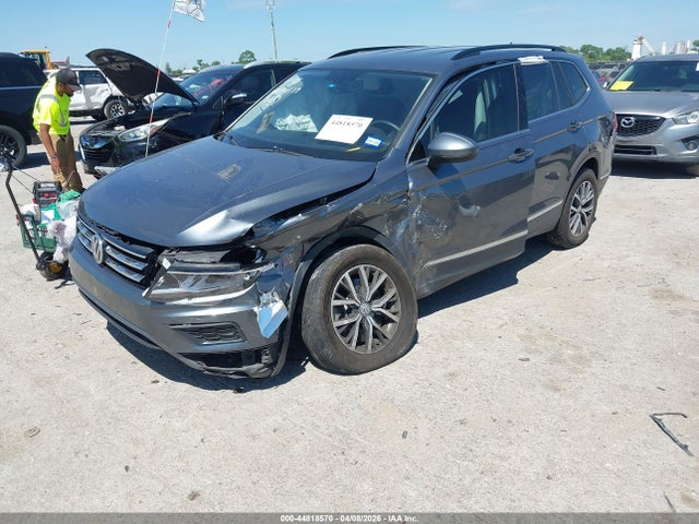 2020 Volkswagen Tiguan 2.0t Se/2.0t Se R-line Black/2.0t Sel მანქანა იყიდება აუქციონზე, vin: 3VV2B7AX7LM088099, აუქციონის ნომერი: 44818570