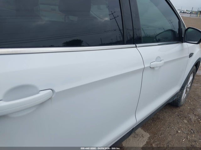 Ford ESCAPE SE 2017 1FMCU0GD4HUC12541 Image 14