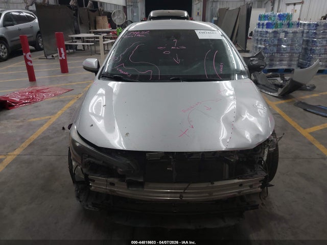 2020 Toyota Corolla Se მანქანა იყიდება აუქციონზე, vin: 5YFS4RCE0LP015827, აუქციონის ნომერი: 44818603