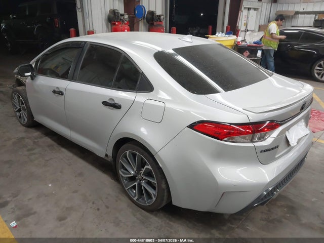 2020 Toyota Corolla Se მანქანა იყიდება აუქციონზე, vin: 5YFS4RCE0LP015827, აუქციონის ნომერი: 44818603