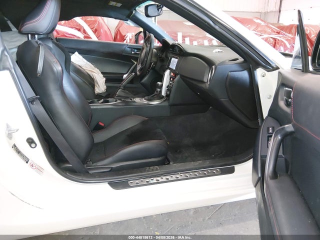 JF1ZCAC17F8604010 Subaru Brz Limited