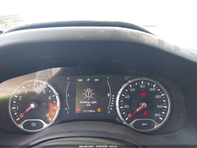 2018 Jeep Renegade Altitude Fwd მანქანა იყიდება აუქციონზე, vin: ZACCJABB7JPH04674, აუქციონის ნომერი: 44818657