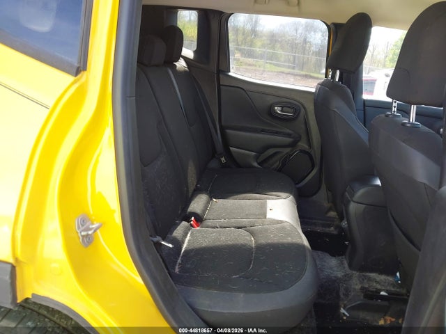 2018 Jeep Renegade Altitude Fwd მანქანა იყიდება აუქციონზე, vin: ZACCJABB7JPH04674, აუქციონის ნომერი: 44818657