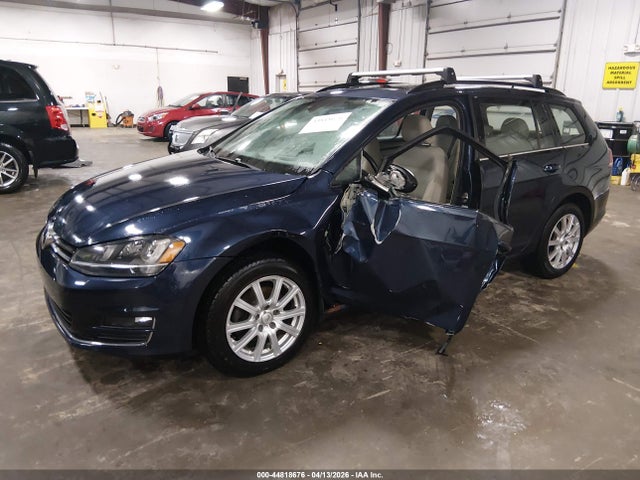 44818676 :رقم المزاد ، 3VWC17AU9GM513997 vin ، 2016 Volkswagen Golf Sportwagen Tsi Se 4-door مزاد بيع