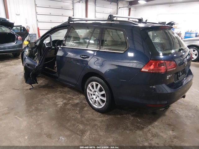 44818676 :رقم المزاد ، 3VWC17AU9GM513997 vin ، 2016 Volkswagen Golf Sportwagen Tsi Se 4-door مزاد بيع
