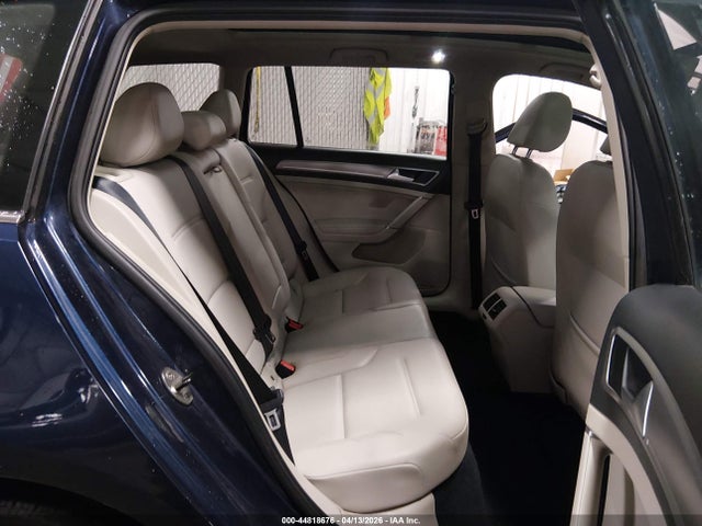 44818676 :رقم المزاد ، 3VWC17AU9GM513997 vin ، 2016 Volkswagen Golf Sportwagen Tsi Se 4-door مزاد بيع