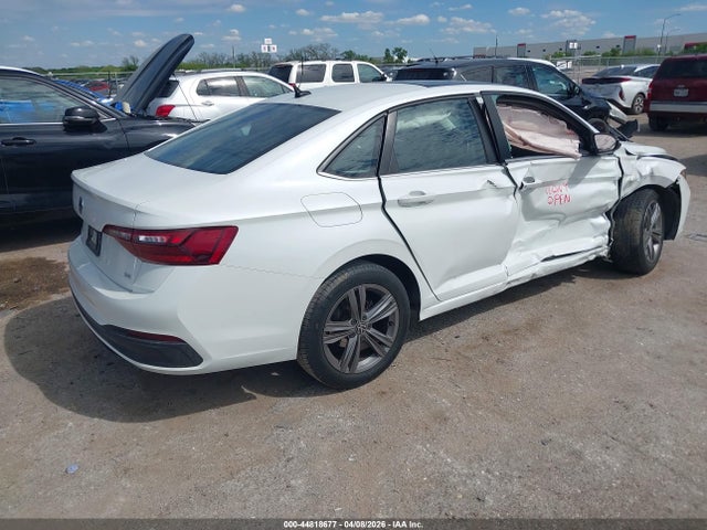 Продаж на аукціоні авто 2022 Volkswagen Jetta 1.5t Se, vin: 3VW7M7BU0NM005311, номер лоту: 44818677