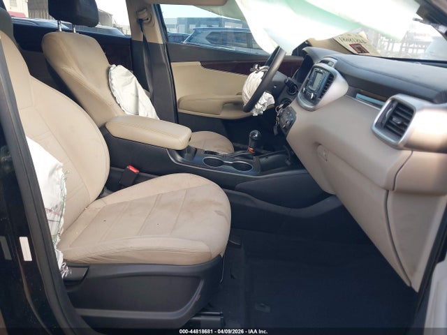 Продажа на аукционе авто 2017 Kia Sorento 3.3l Lx, vin: 5XYPGDA57HG202206, номер лота: 44818681