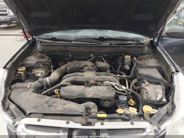 44818705 :رقم المزاد ، 4S4BRBAC4E3207107 vin ، 2014 Subaru Outback 2.5i مزاد بيع