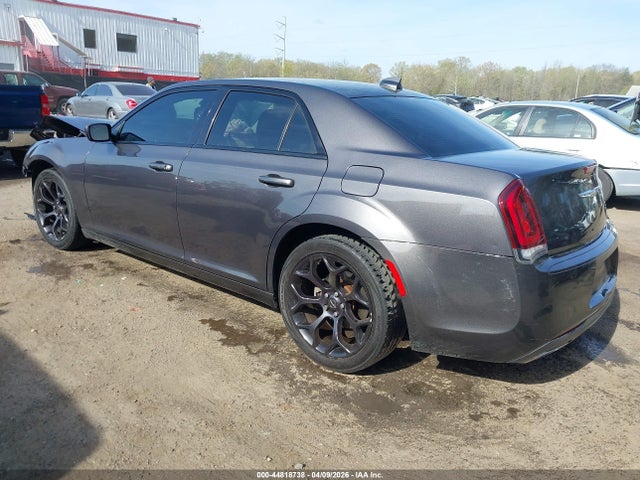 Продажа на аукционе авто 2020 Chrysler 300 Touring, vin: 2C3CCAAG4LH112164, номер лота: 44818738