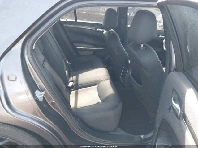 Продажа на аукционе авто 2020 Chrysler 300 Touring, vin: 2C3CCAAG4LH112164, номер лота: 44818738