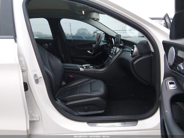 Aukcja sprzedaży 2015 Mercedes-benz C 300 4matic, vin: 55SWF4KB5FU068432, numer aukcji: 44818751