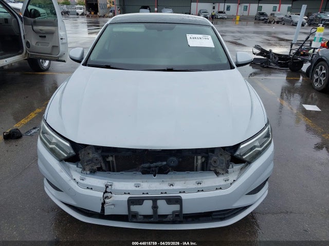 44818759 :رقم المزاد ، 3VWC57BU6KM102858 vin ، 2019 Volkswagen Jetta 1.4t R-line/1.4t S/1.4t Se مزاد بيع