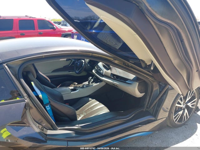 2014 Bmw I8 მანქანა იყიდება აუქციონზე, vin: WBY2Z2C52EVX64572, აუქციონის ნომერი: 44818762