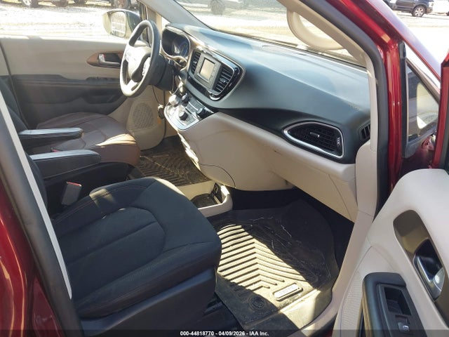 Aukcja sprzedaży 2017 Chrysler Pacifica Lx, vin: 2C4RC1CG6HR611195, numer aukcji: 44818770