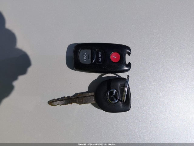 Aukcja sprzedaży 2005 Mazda Mazda3 S, vin: JM1BK323251304105, numer aukcji: 44818790