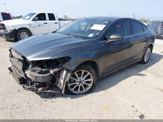 Продаж на аукціоні авто 2017 Ford Fusion Hybrid Se, vin: 3FA6P0LU5HR266068, номер лоту: 44818792