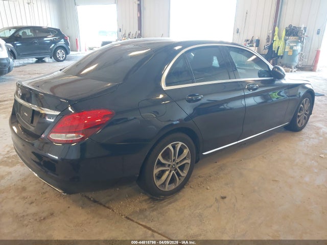 2017 Mercedes-benz C 300 მანქანა იყიდება აუქციონზე, vin: 55SWF4JB4HU217644, აუქციონის ნომერი: 44818798