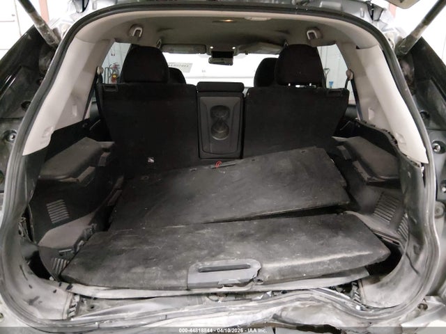2018 Nissan Rogue Sv მანქანა იყიდება აუქციონზე, vin: KNMAT2MV8JP525135, აუქციონის ნომერი: 44818844