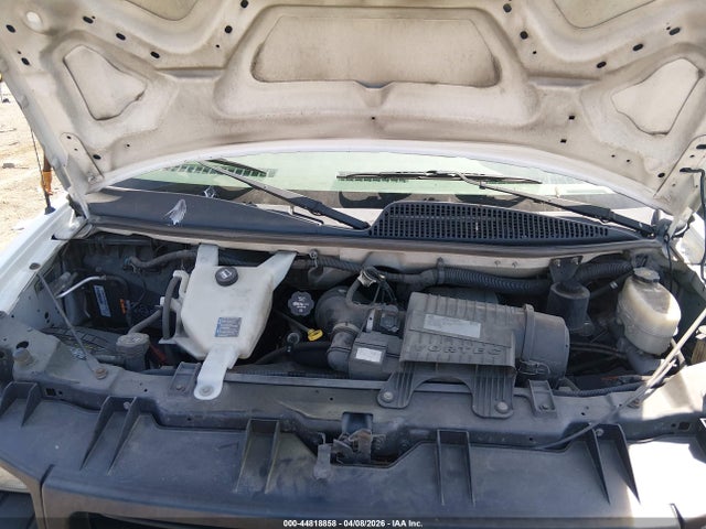 2017 GMC SAVANA 2500 1GTW7AFF6H1154435 Photo 9