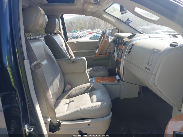 2008 Chrysler Aspen Limited მანქანა იყიდება აუქციონზე, vin: 1A8HW58228F103829, აუქციონის ნომერი: 44818869