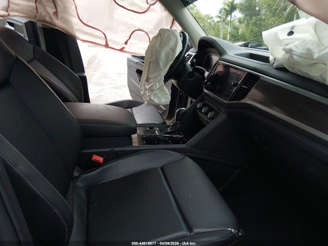 44818877 :رقم المزاد ، 1V2ER2CA3KC604816 vin ، 2019 Volkswagen Atlas 3.6l V6 Sel مزاد بيع