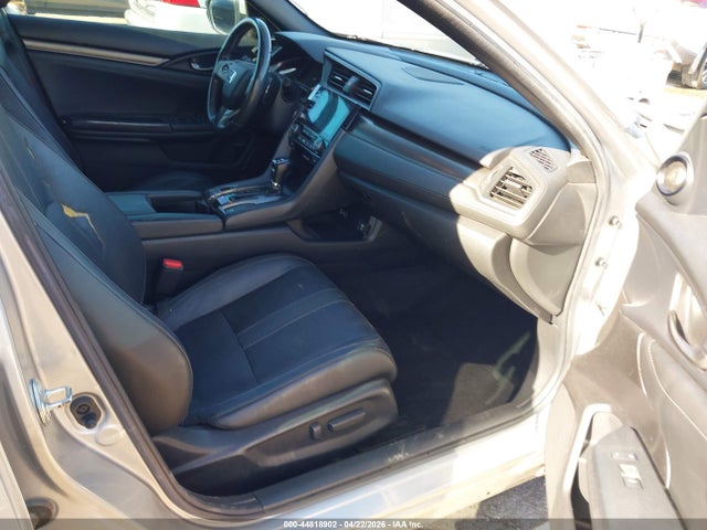 Auction sale of the 2019 Honda Civic Sport Touring, vin: SHHFK7H96KU203137, lot number: 44818902