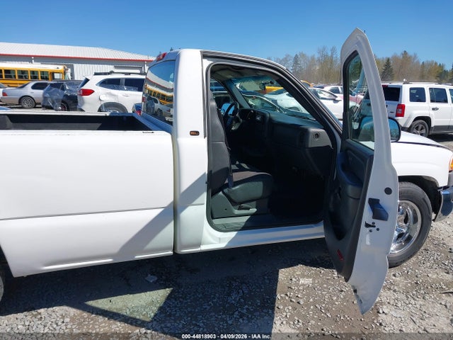 Продажа на аукционе авто 2000 Gmc Sierra 1500 Sl, vin: 1GTEC14VXYE900539, номер лота: 44818903