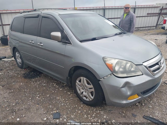 2005 Honda Odyssey Ex-l მანქანა იყიდება აუქციონზე, vin: 5FNRL38665B028354, აუქციონის ნომერი: 44818948