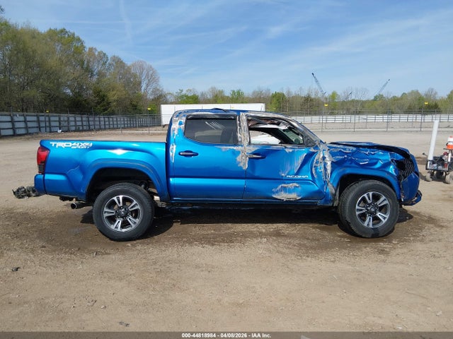 Aukcja sprzedaży 2018 Toyota Tacoma Trd Sport, vin: 5TFCZ5AN7JX130893, numer aukcji: 44818984