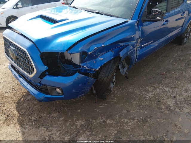 Aukcja sprzedaży 2018 Toyota Tacoma Trd Sport, vin: 5TFCZ5AN7JX130893, numer aukcji: 44818984