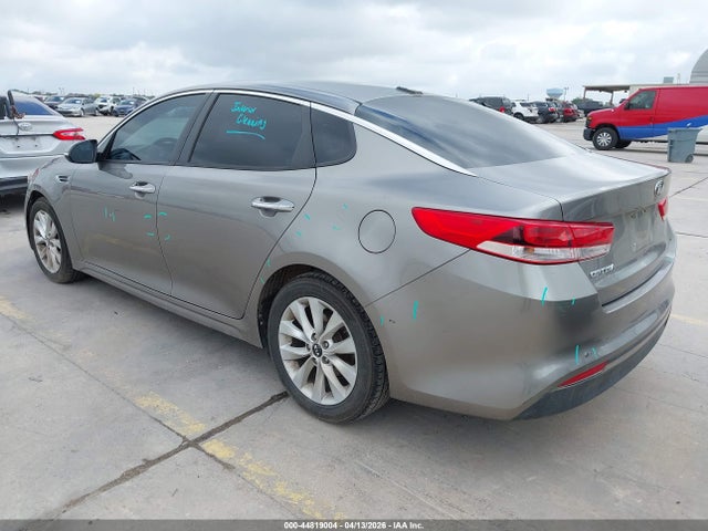 Aukcja sprzedaży 2017 Kia Optima Lx, vin: 5XXGT4L30HG147528, numer aukcji: 44819004