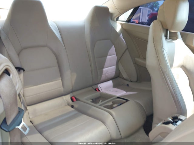 44819020 :رقم المزاد ، WDDKJ5GBXAF062763 vin ، 2010 Mercedes-benz E 350 مزاد بيع