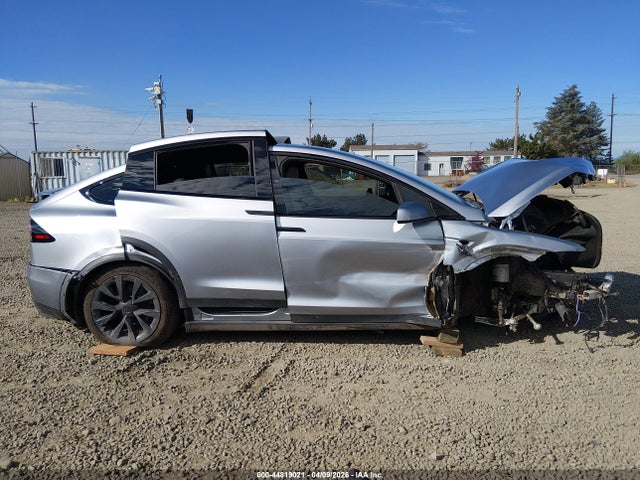 44819021 :رقم المزاد ، 7SAXCDE56SF463608 vin ، 2025 Tesla Model X Long Range مزاد بيع