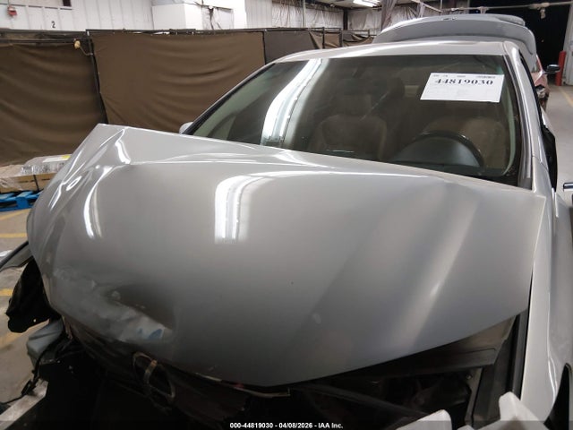 44819030 :رقم المزاد ، JTHBB1BA1B2046005 vin ، 2011 Lexus Hs 250h مزاد بيع