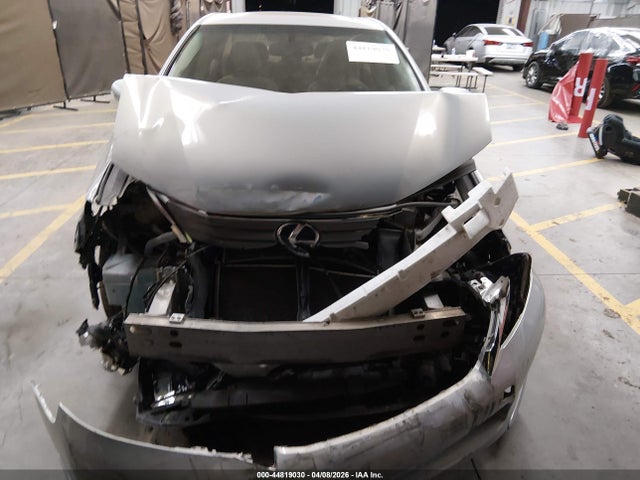 44819030 :رقم المزاد ، JTHBB1BA1B2046005 vin ، 2011 Lexus Hs 250h مزاد بيع