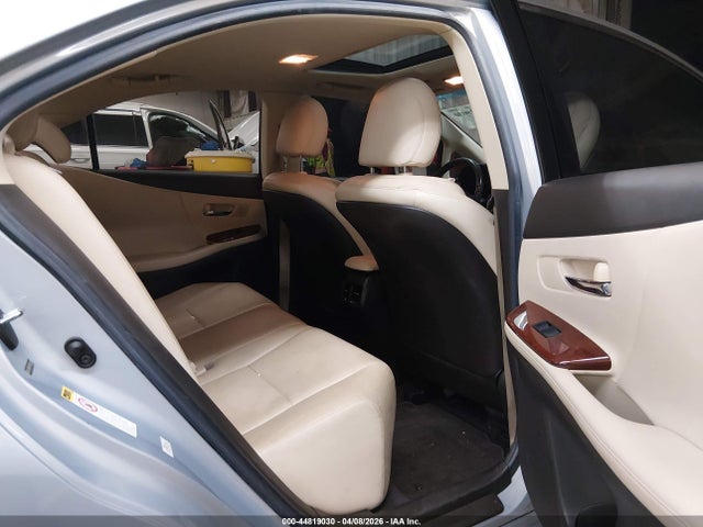 44819030 :رقم المزاد ، JTHBB1BA1B2046005 vin ، 2011 Lexus Hs 250h مزاد بيع