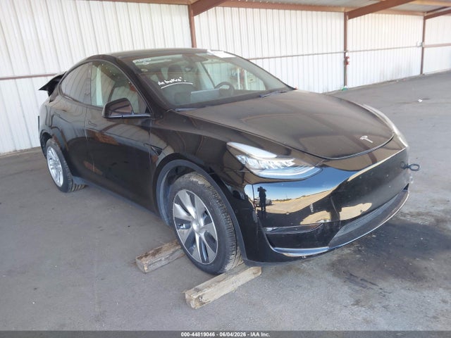Продажа на аукционе авто 2022 Tesla Model Y Long Range Dual Motor All-wheel Drive, vin: 7SAYGDEE0NF449166, номер лота: 44819046