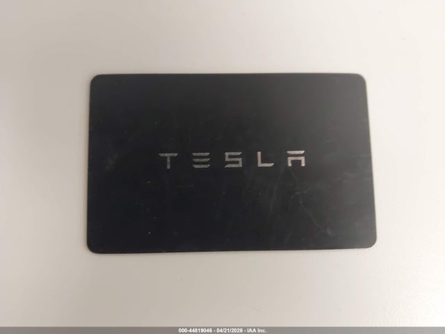 Продажа на аукционе авто 2022 Tesla Model Y Long Range Dual Motor All-wheel Drive, vin: 7SAYGDEE0NF449166, номер лота: 44819046