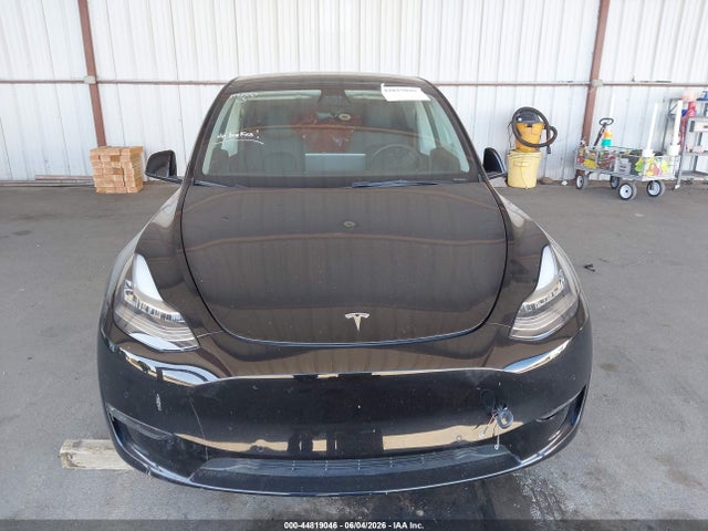 Продажа на аукционе авто 2022 Tesla Model Y Long Range Dual Motor All-wheel Drive, vin: 7SAYGDEE0NF449166, номер лота: 44819046