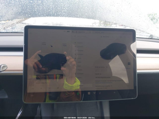 Продажа на аукционе авто 2022 Tesla Model Y Long Range Dual Motor All-wheel Drive, vin: 7SAYGDEE0NF449166, номер лота: 44819046