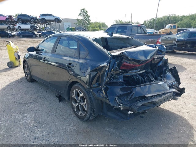 Продажа на аукционе авто 2019 Kia Forte Lxs, vin: 3KPF24AD8KE022027, номер лота: 44819070