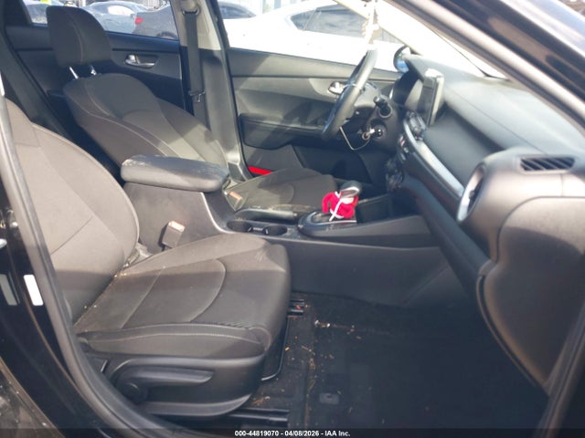Продажа на аукционе авто 2019 Kia Forte Lxs, vin: 3KPF24AD8KE022027, номер лота: 44819070