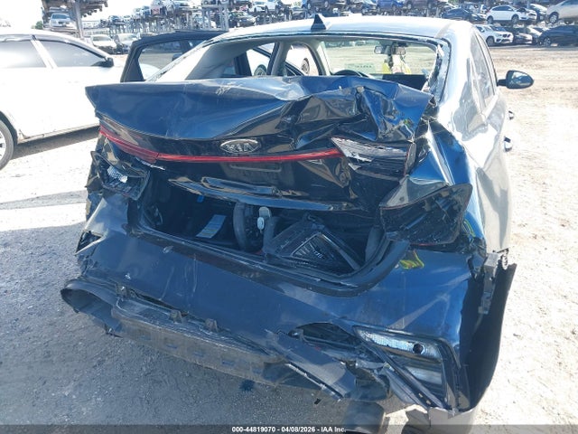 Продажа на аукционе авто 2019 Kia Forte Lxs, vin: 3KPF24AD8KE022027, номер лота: 44819070