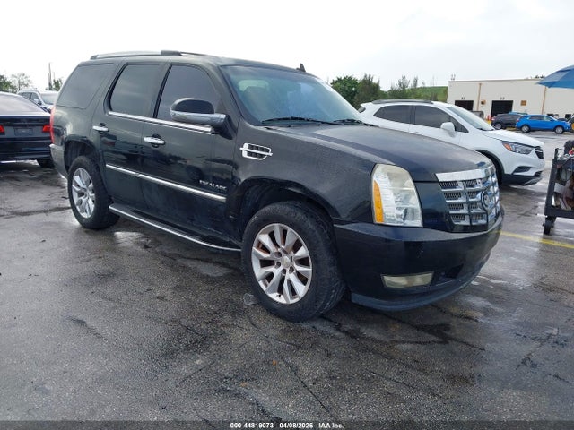 2011 CADILLAC ESCALADE 1GYS4BEF4BR102769 Photo 0