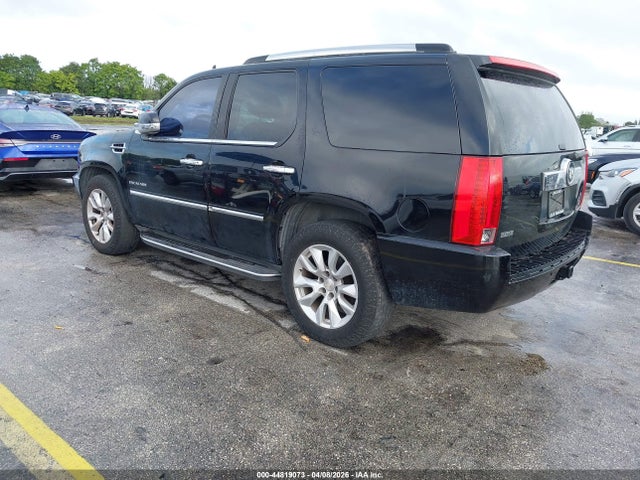 2011 CADILLAC ESCALADE 1GYS4BEF4BR102769 Photo 2