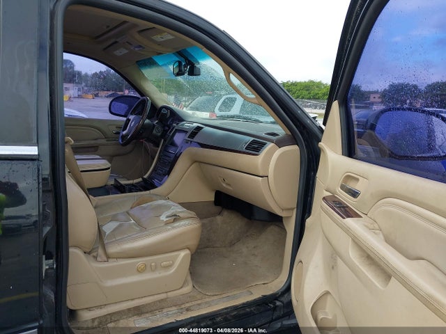2011 CADILLAC ESCALADE 1GYS4BEF4BR102769 Photo 4
