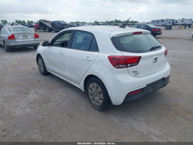 44819081 :رقم المزاد ، 3KPA25AB5JE119800 vin ، 2018 Kia Rio S مزاد بيع